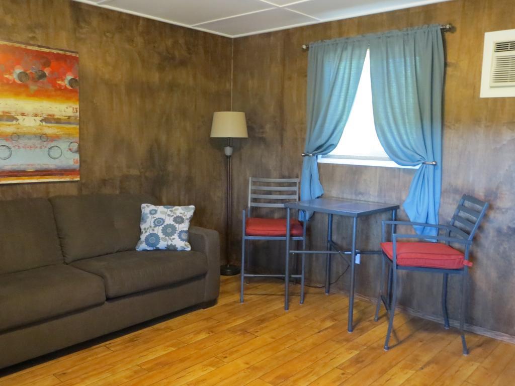 Orchard View Bed And Breakfast Moose Jaw Eksteriør billede