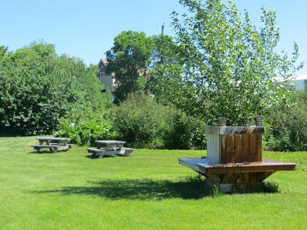 Orchard View Bed And Breakfast Moose Jaw Eksteriør billede